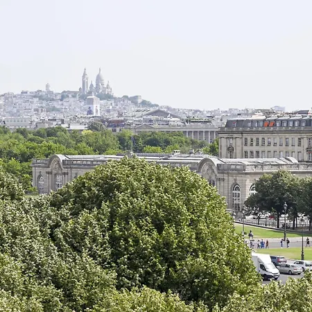 7 Paris